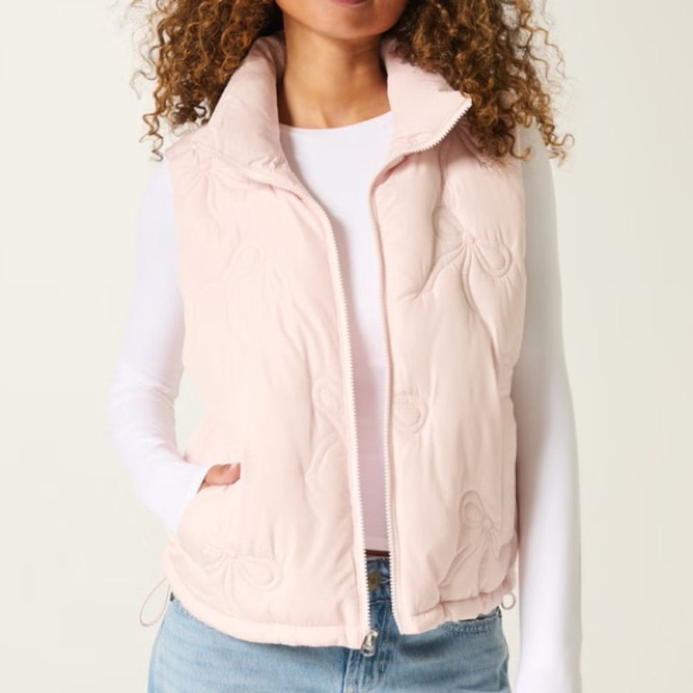 Hollister Light Pink Quilted Vest
